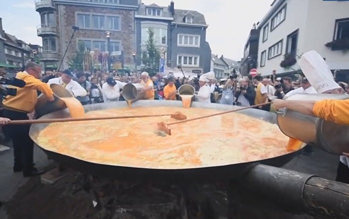 Бельгийский праздник омлета