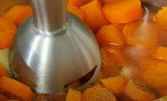 Суп пюре из моркови и картофеля