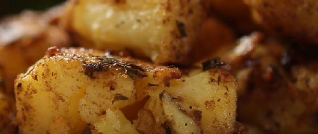 картошка в духовке на противне рецепт